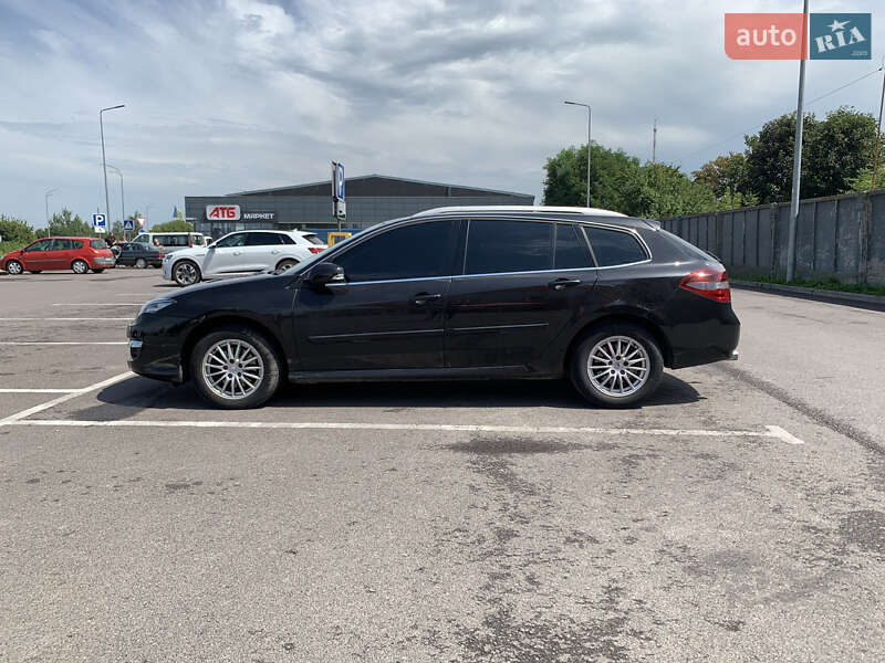 Универсал Renault Laguna 2013 в Ровно
