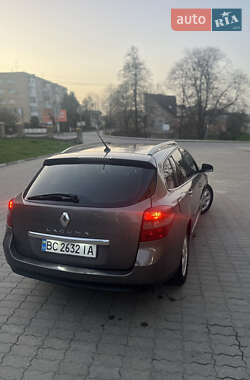 Универсал Renault Laguna 2010 в 