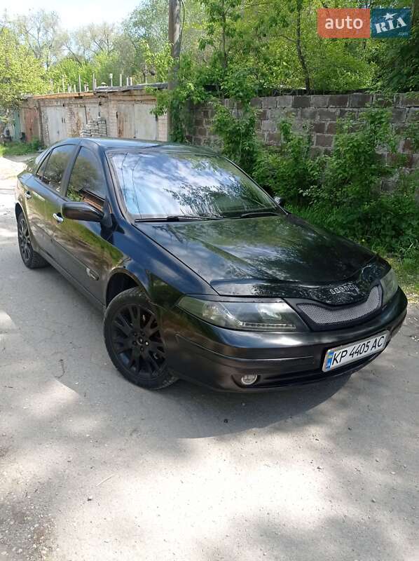 Лифтбек Renault Laguna 2003 в 