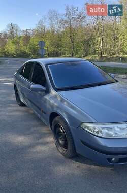 Лифтбек Renault Laguna 2003 в 