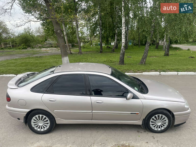 Renault Laguna 1996