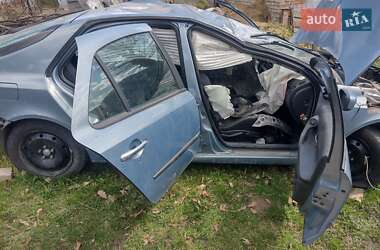 Ліфтбек Renault Laguna 2005 в 
