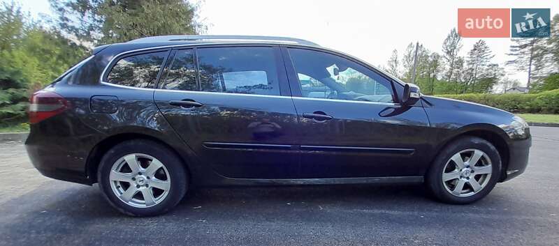 Универсал Renault Laguna 2012 в 