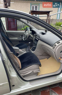 Ліфтбек Renault Laguna 2006 в 
