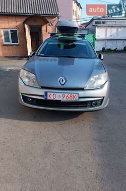 Універсал Renault Laguna 2010 в Ромнах
