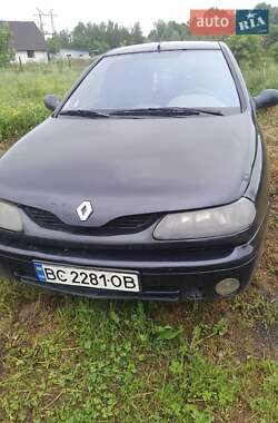 Лифтбек Renault Laguna 1999 в 