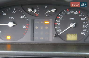 Лифтбек Renault Laguna 2002 в 