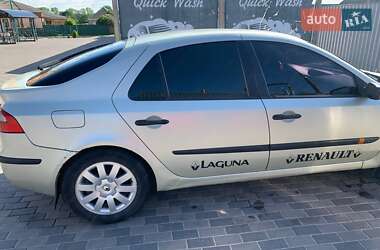 Ліфтбек Renault Laguna 2001 в 
