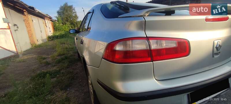 Ліфтбек Renault Laguna 2004 в Слов'янську