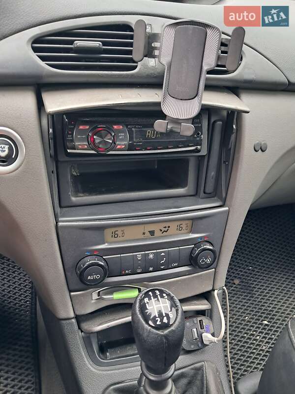 Універсал Renault Laguna 2004 в Кам'янському