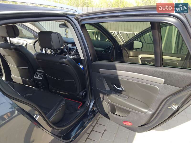 Универсал Renault Laguna 2012 в Ивано-Франковске