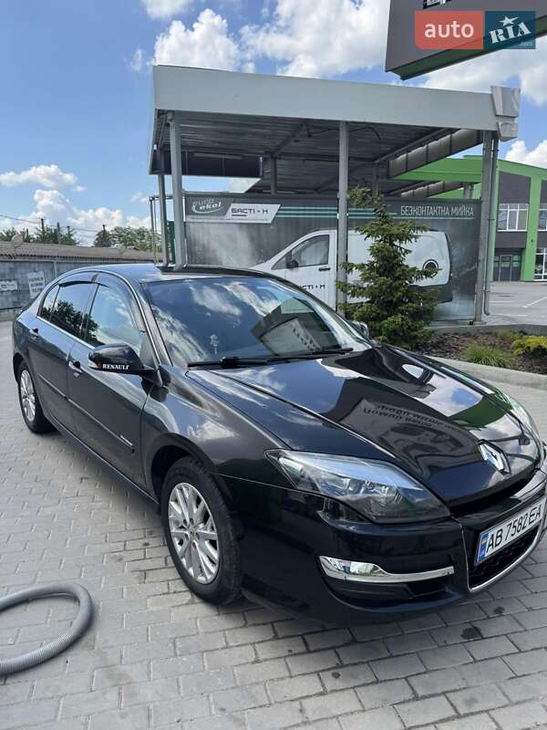 Лифтбек Renault Laguna 2015 в Виннице