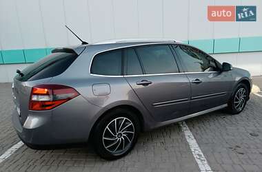 Универсал Renault Laguna 2011 в 