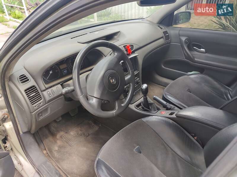 Лифтбек Renault Laguna 2004 в Лебедине