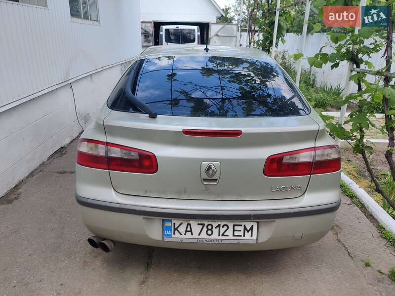 Лифтбек Renault Laguna 2004 в Лебедине