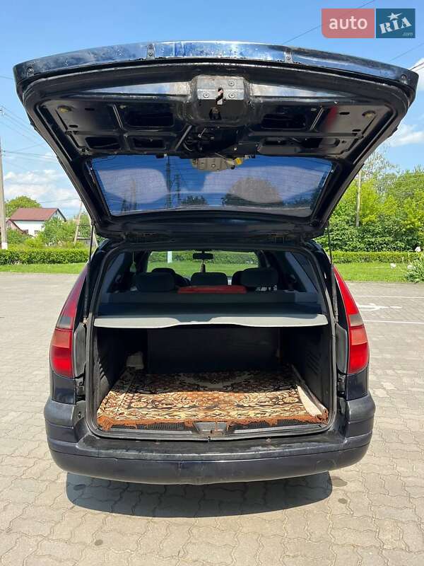 Универсал Renault Laguna 1999 в Иваничах