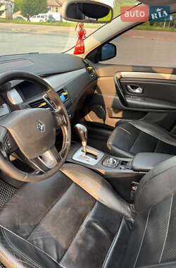 Лифтбек Renault Laguna 2008 в 