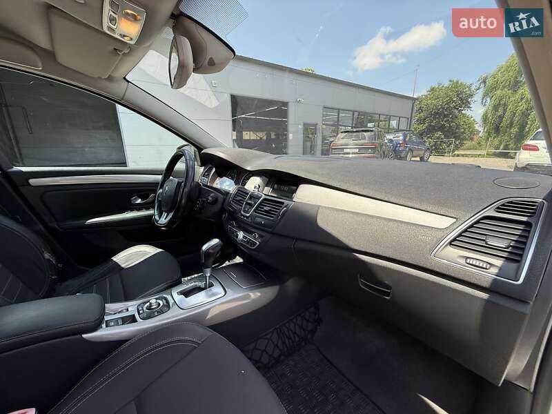 Універсал Renault Laguna 2010 в Новоселиці