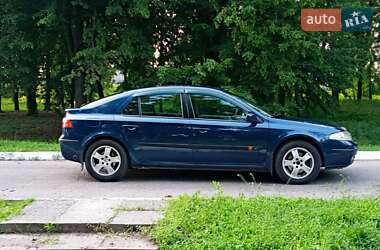 Лифтбек Renault Laguna 2001 в 