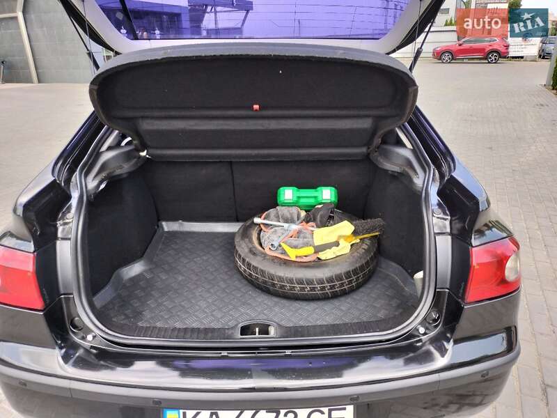 Ліфтбек Renault Laguna 2007 в Святопетрівське