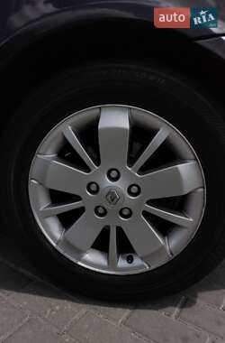 Лифтбек Renault Laguna 2007 в 