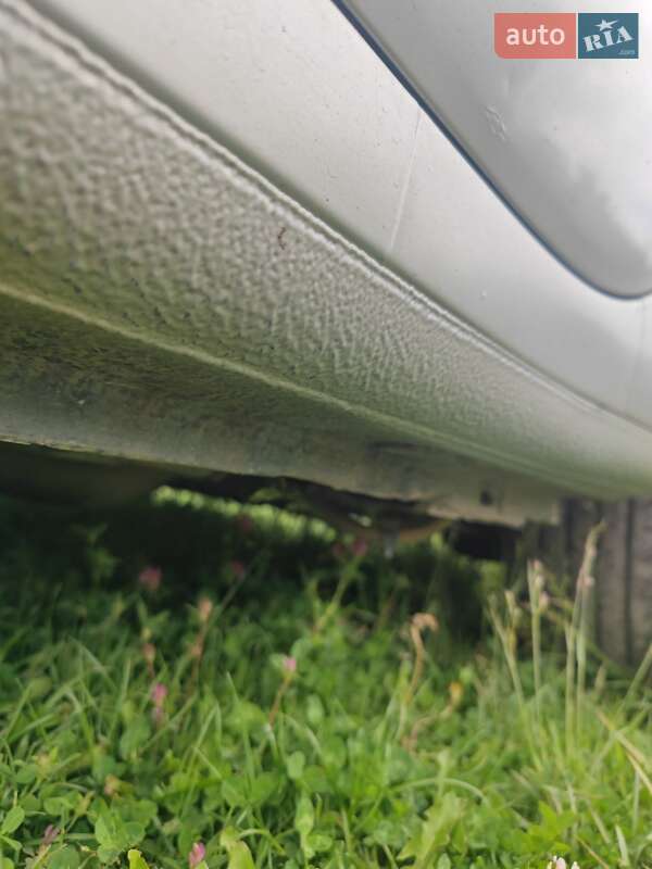 Ліфтбек Renault Laguna 2003 в Красилові