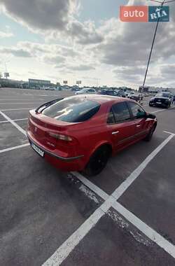 Лифтбек Renault Laguna 2001 в 