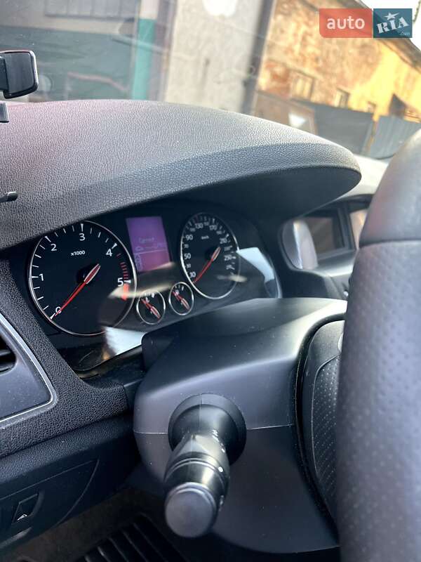 Универсал Renault Laguna 2012 в Рава-Русской