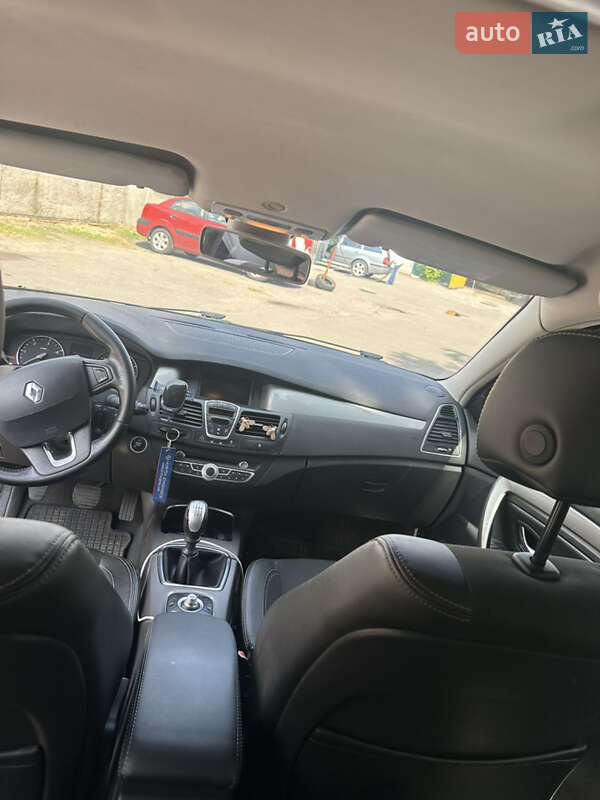 Універсал Renault Laguna 2012 в 