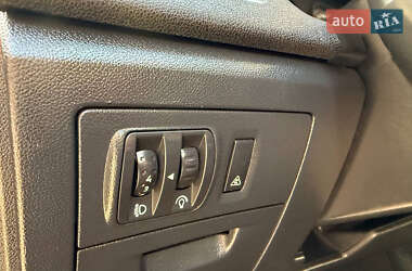 Лифтбек Renault Laguna 2011 в 