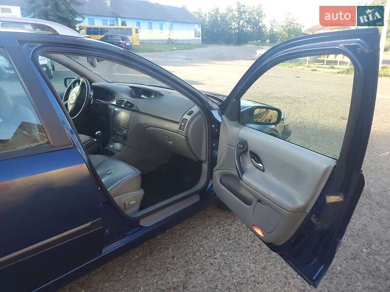 Универсал Renault Laguna 2002 в Черновцах