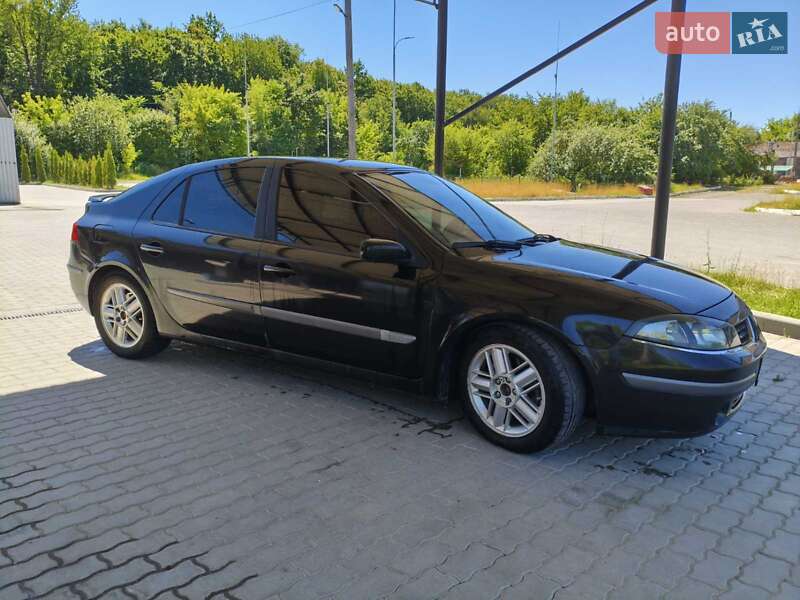 Лифтбек Renault Laguna 2006 в Гусятине