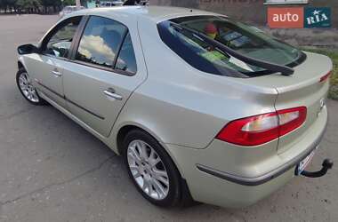 Ліфтбек Renault Laguna 2002 в Береговому