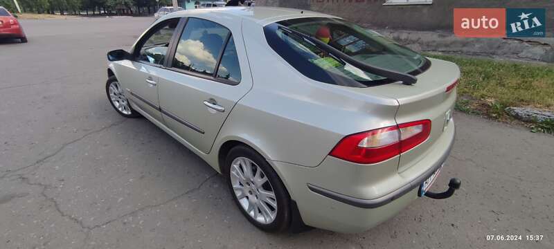 Ліфтбек Renault Laguna 2002 в Береговому