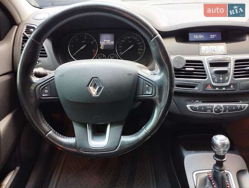 Лифтбек Renault Laguna 2008 в Киеве фото 16 Лифтбек Renault Laguna 2008 в Киеве