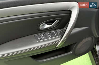 Универсал Renault Laguna 2012 в 