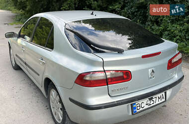 Лифтбек Renault Laguna 2002 в 