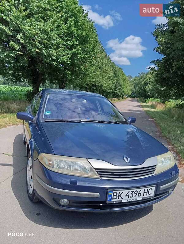 Лифтбек Renault Laguna 2002 в Клевани