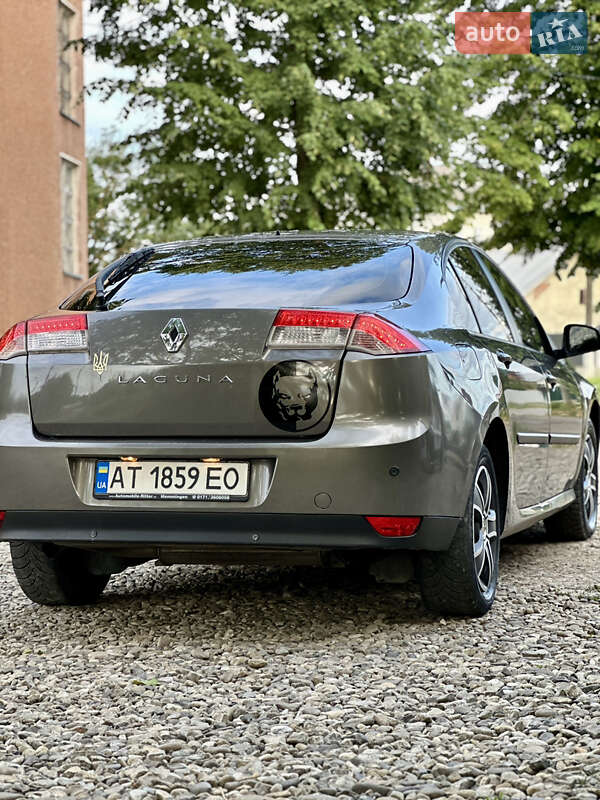 Лифтбек Renault Laguna 2010 в Коломые