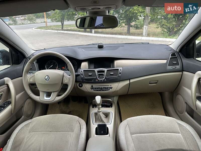 Универсал Renault Laguna 2009 в Павлограде