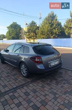 Универсал Renault Laguna 2011 в Малодолинском