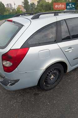 Универсал Renault Laguna 2001 в 