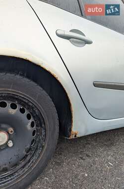 Универсал Renault Laguna 2001 в 