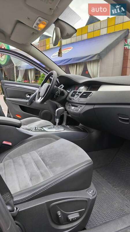 Лифтбек Renault Laguna 2010 в Киеве