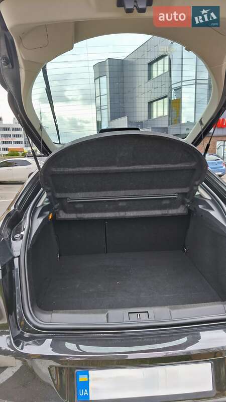 Лифтбек Renault Laguna 2010 в Киеве