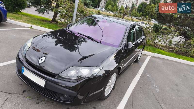 Лифтбек Renault Laguna 2010 в Киеве