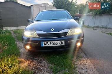 Лифтбек Renault Laguna 2001 в 