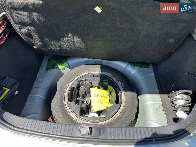 Ліфтбек Renault Laguna 2002 в Одесі