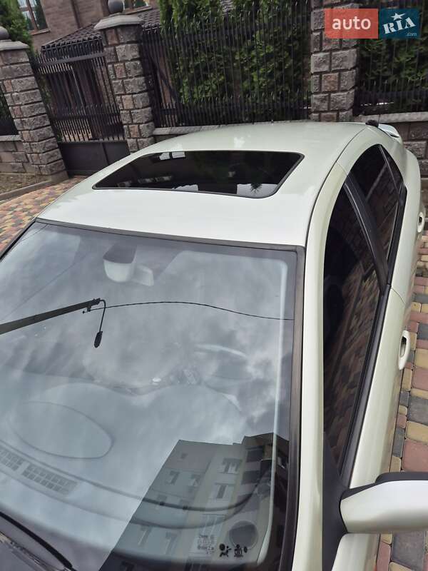Ліфтбек Renault Laguna 2003 в Рівному