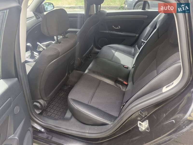 Універсал Renault Laguna 2008 в Горішніх Плавнях фото 9 Універсал Renault Laguna 2008 в Горішніх Плавнях